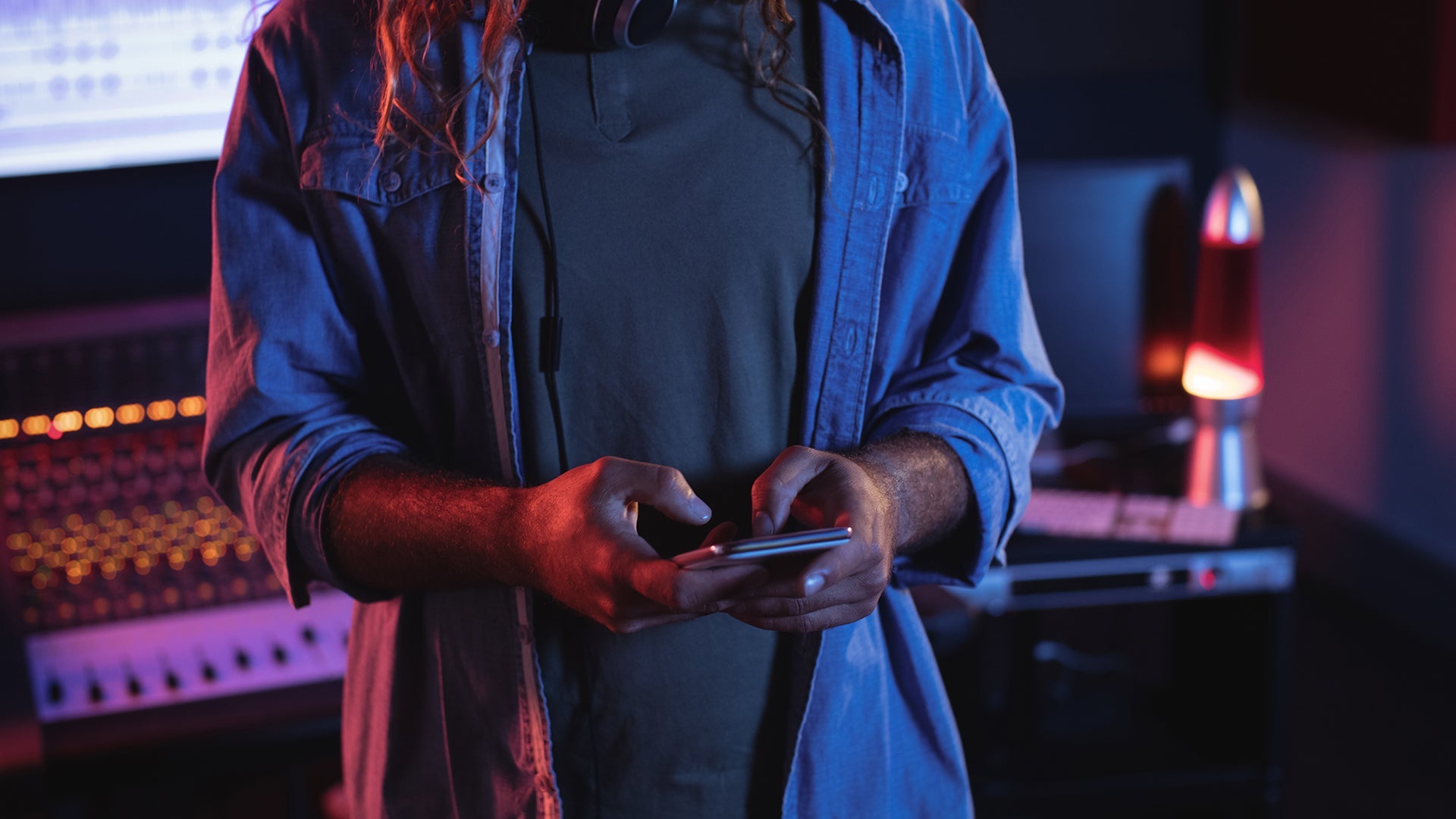 How to Write Lyrics for a Track Using AI — illustrated guide for independent music artists