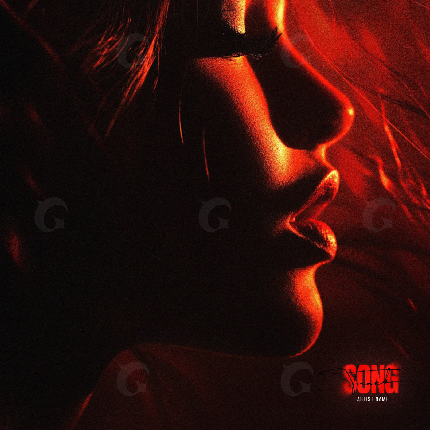 Silent midnight kiss