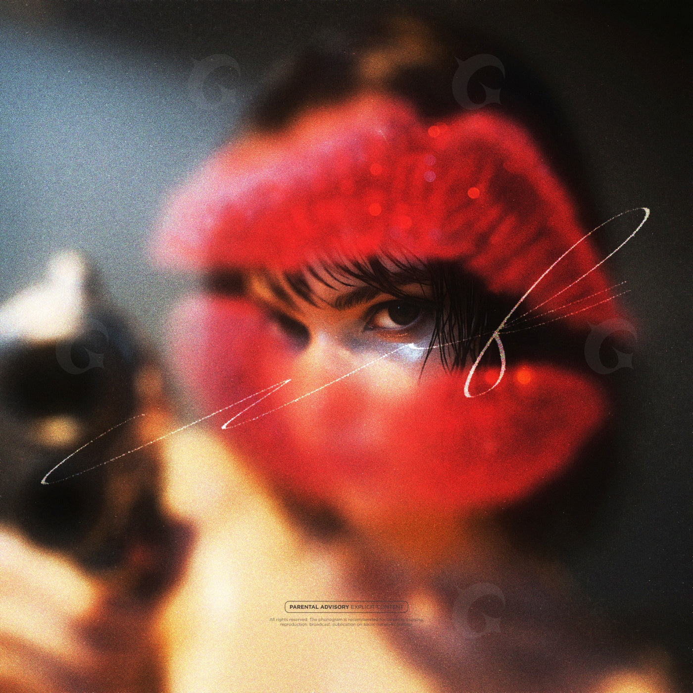 Hidden gaze lips