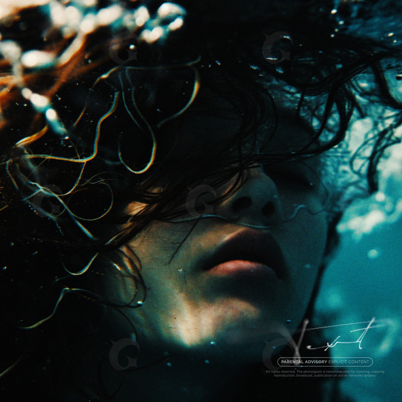 Submerged silent face