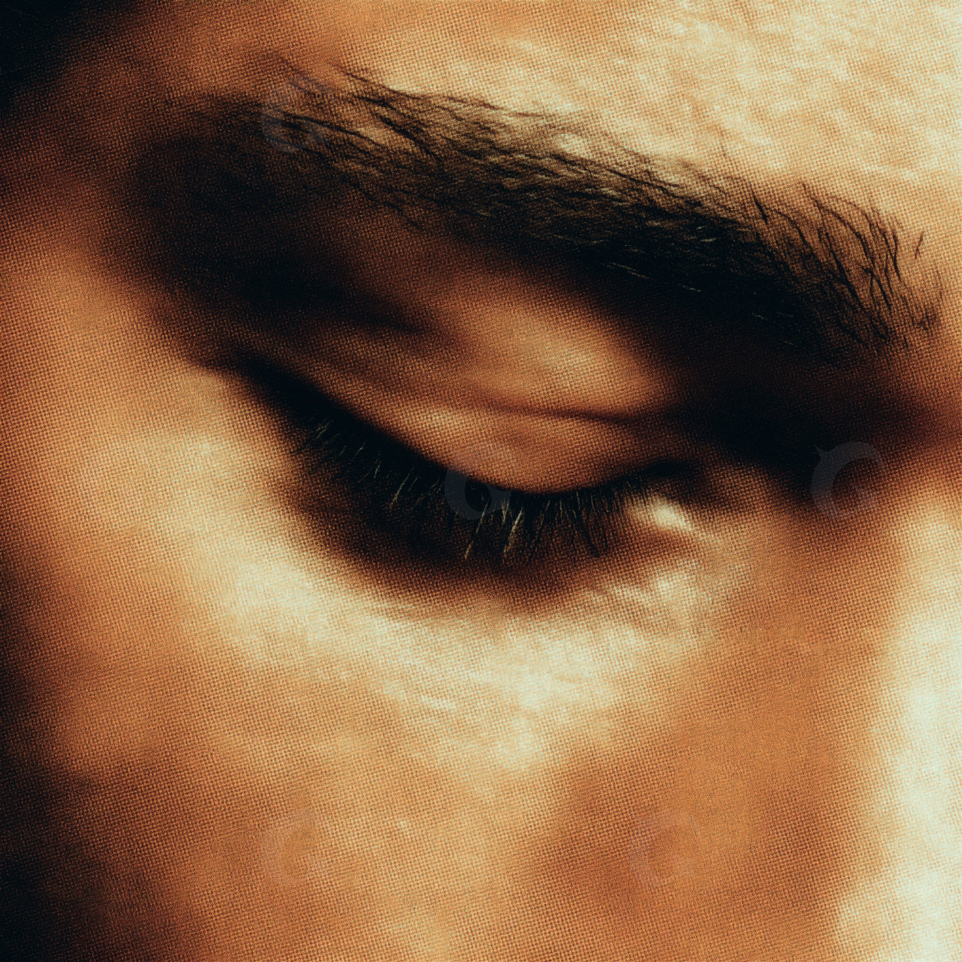 Eyelid with tear